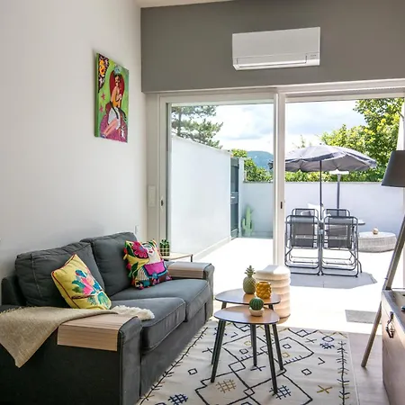 La Terrasse, Wifi,parking,clim Διαμέρισμα