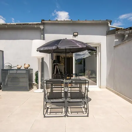 La Terrasse, Wifi,parking,clim Διαμέρισμα Μιλό