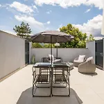 La Terrasse, Wifi,parking,clim Μιλό