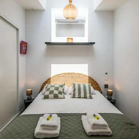 La Terrasse, Wifi,parking,clim Apartment *