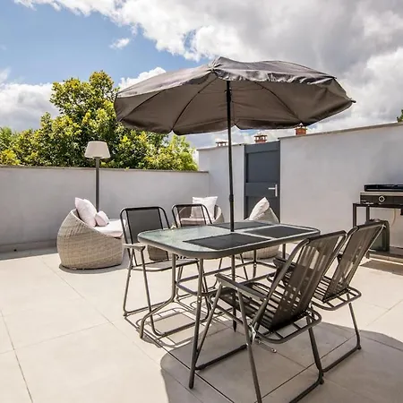 La Terrasse, Wifi,parking,clim Apartment Millau