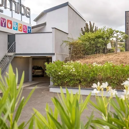 La Terrasse, Wifi,parking,clim * Millau