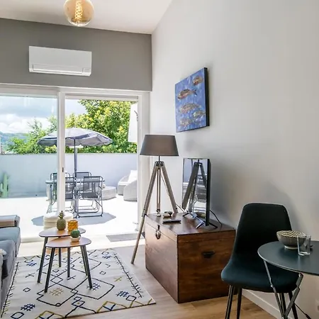 Apartment La Terrasse, Wifi,parking,clim Millau